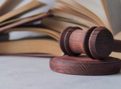 東國專(zhuān)利商標事務(wù)所與我司簽訂網(wǎng)站協(xié)議